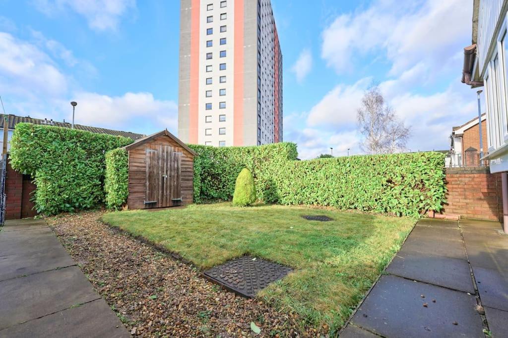 Bespoke Salford Quays - Garden, Wifi And Parking Дом отдыха Манчестер